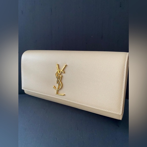 Yves Saint Laurent Handbags - Yves Saint Laurent Leather Cassandre Clutch